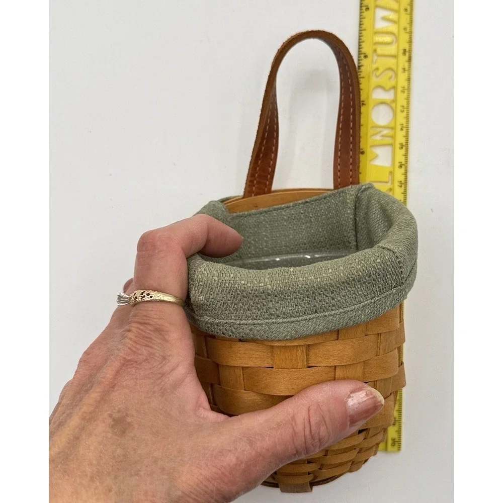 Longaberger 2007 Small Gatehouse Basket W/  Fabric Liner And Protector #6612